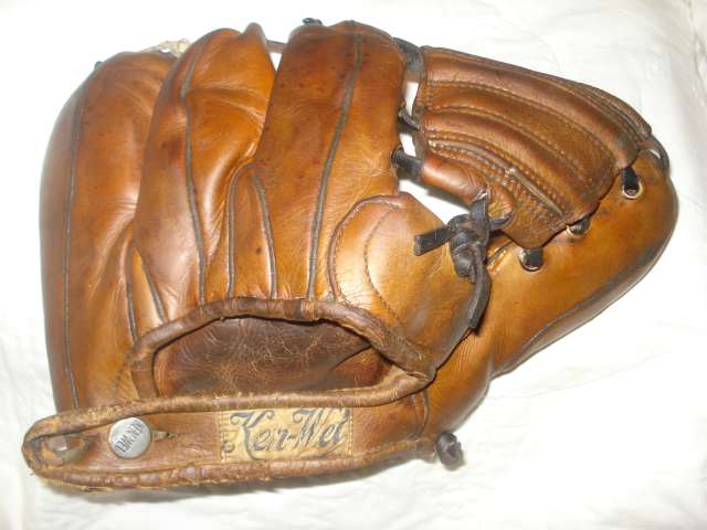 Ken Wel Three Finger Back